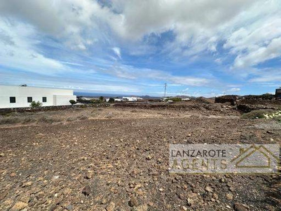 Helårsgrund i Las Brenas (Yaiza), Lanzarote - foto 1