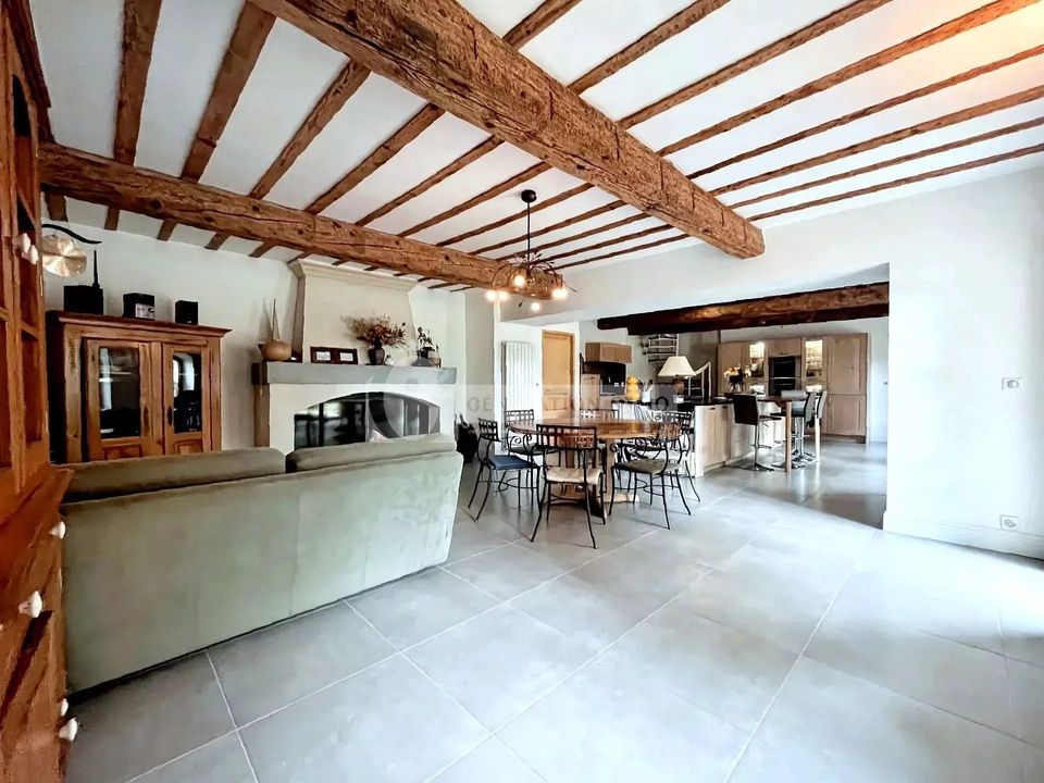 Villa en Arles, Bouches-du-Rhone - foto 5