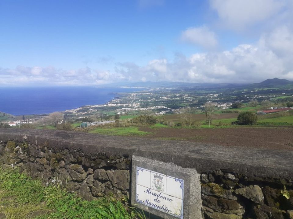 Helårsgrund i Ponta Delgada, Sao Miguel - foto 1