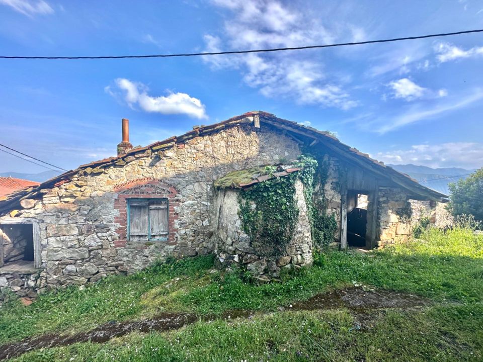Villa in Salas, Asturias - foto 3