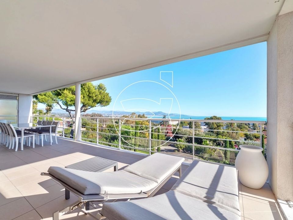 Lejlighed i Antibes, Alpes-Maritimes - foto 1