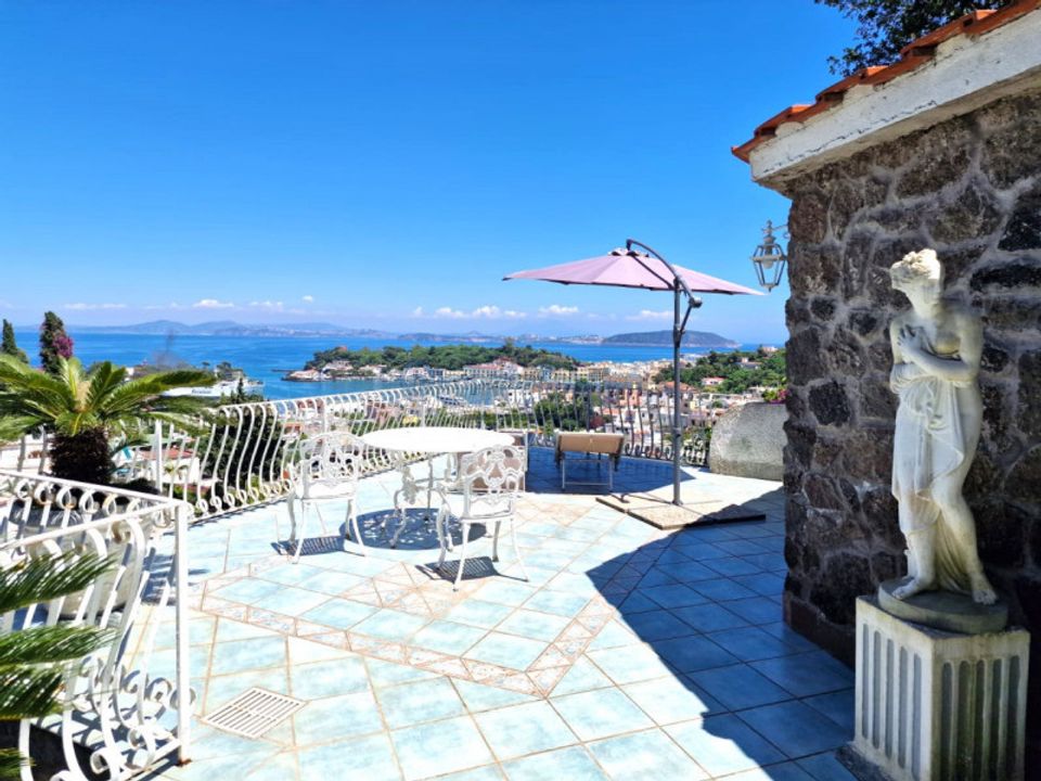 Villa en Ischia, Naples - foto 5