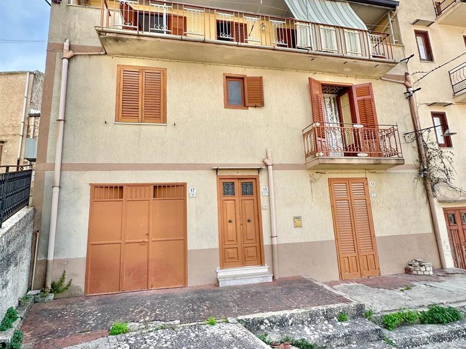 Villa i Chiusa Sclafani, Palermo - foto 1