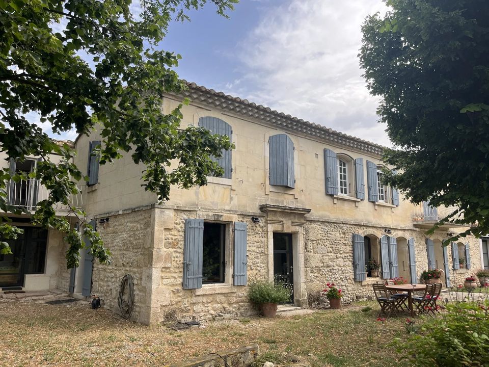 Villa en Arles, Bouches-du-Rhone - foto 4