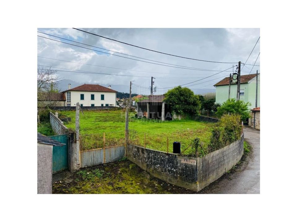Helårsgrund i Valenca, Viana do Castelo - foto 1