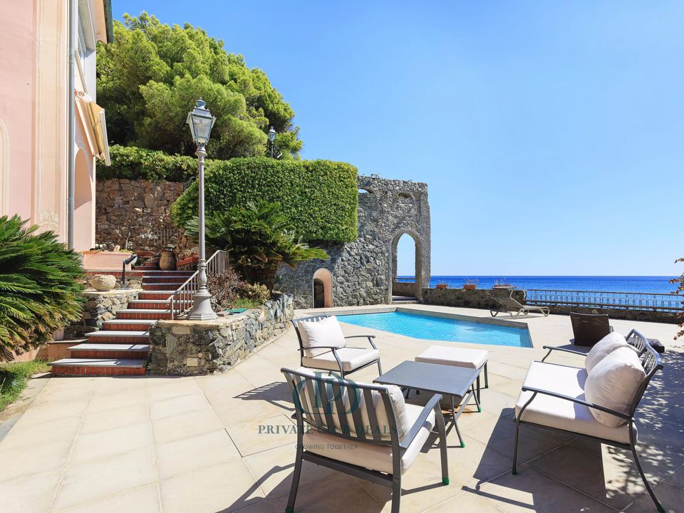 Villa i Albisola Superiore, Savona - foto 1