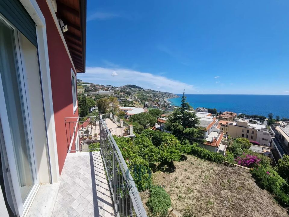 Villa a Sanremo, Imperia - foto 4