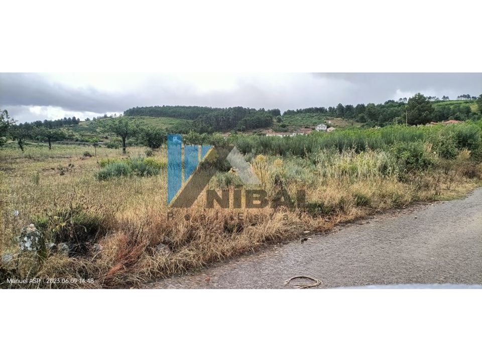 Helårsgrund i Carvicais, Braganca - foto 1