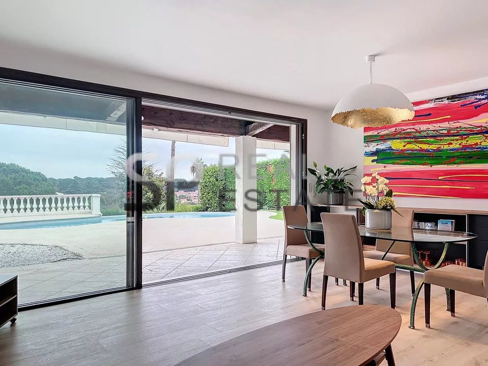 Villa i Villeneuve-Loubet, Alpes-Maritimes - foto 2