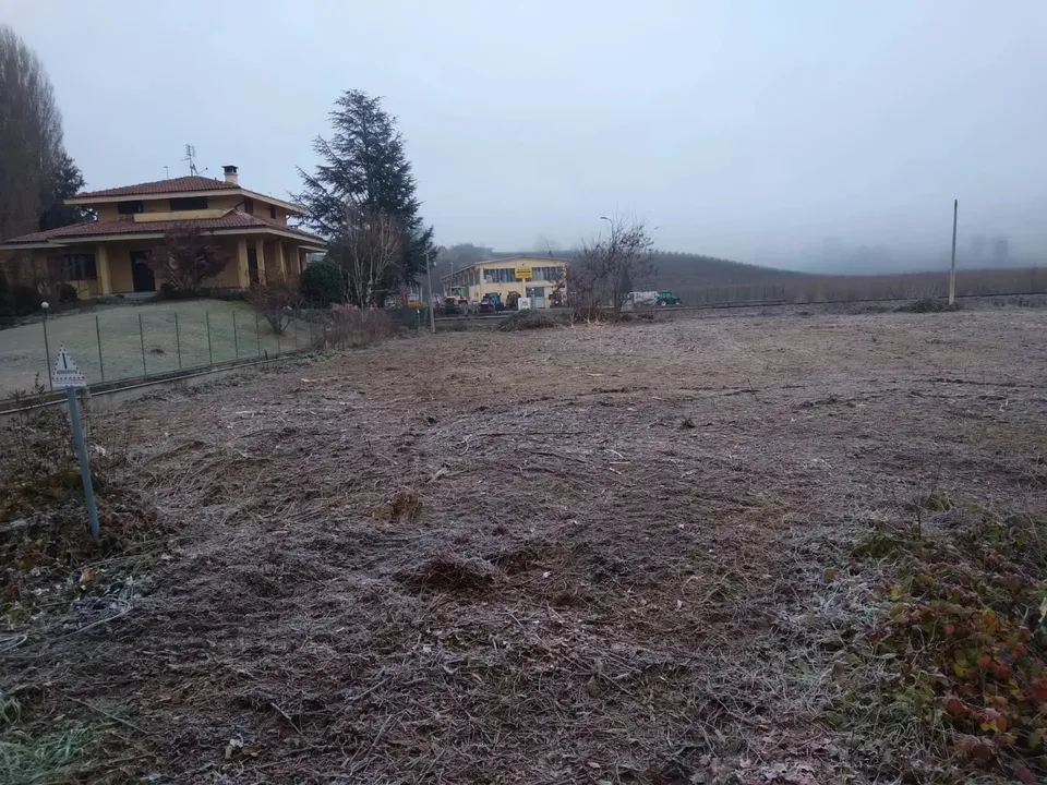 Helårsgrund i Nizza Monferrato, Asti - foto 1