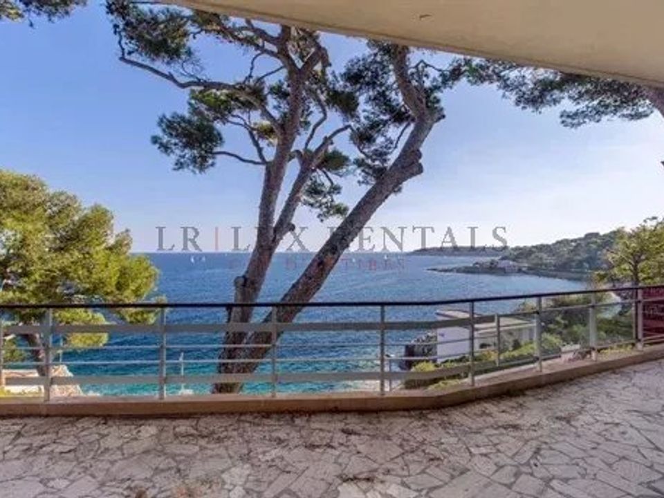 Villa i Antibes, Alpes-Maritimes - foto 1