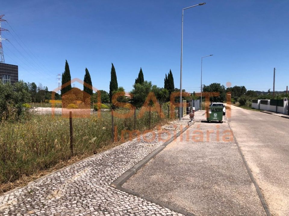 Helårsgrund i Entroncamento, Santarem - foto 1