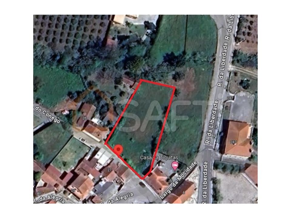 Helårsgrund i Parceiros e Azoia, Leiria - foto 1