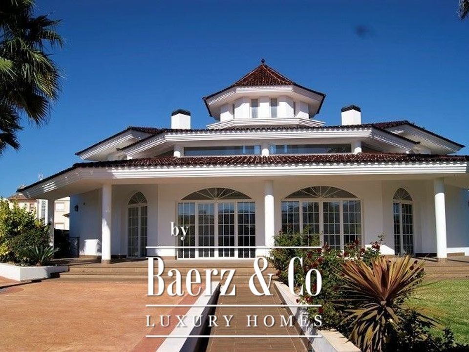 Villa i Alfaz del Pi, Alicante - foto 1