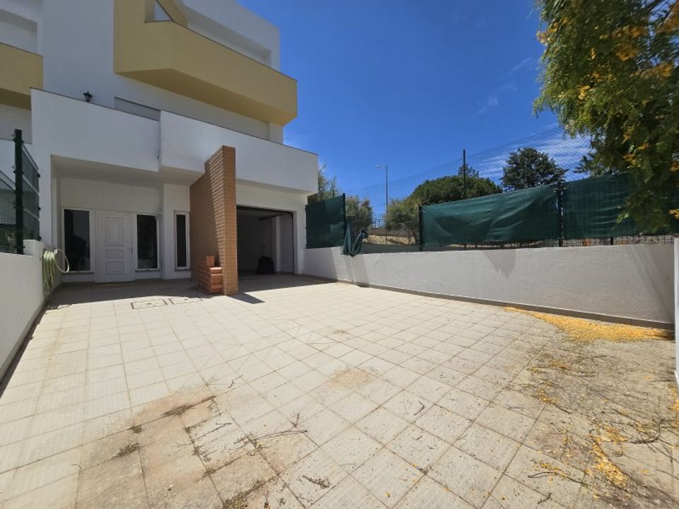 Rækkehus i Montenegro, Faro - foto 1