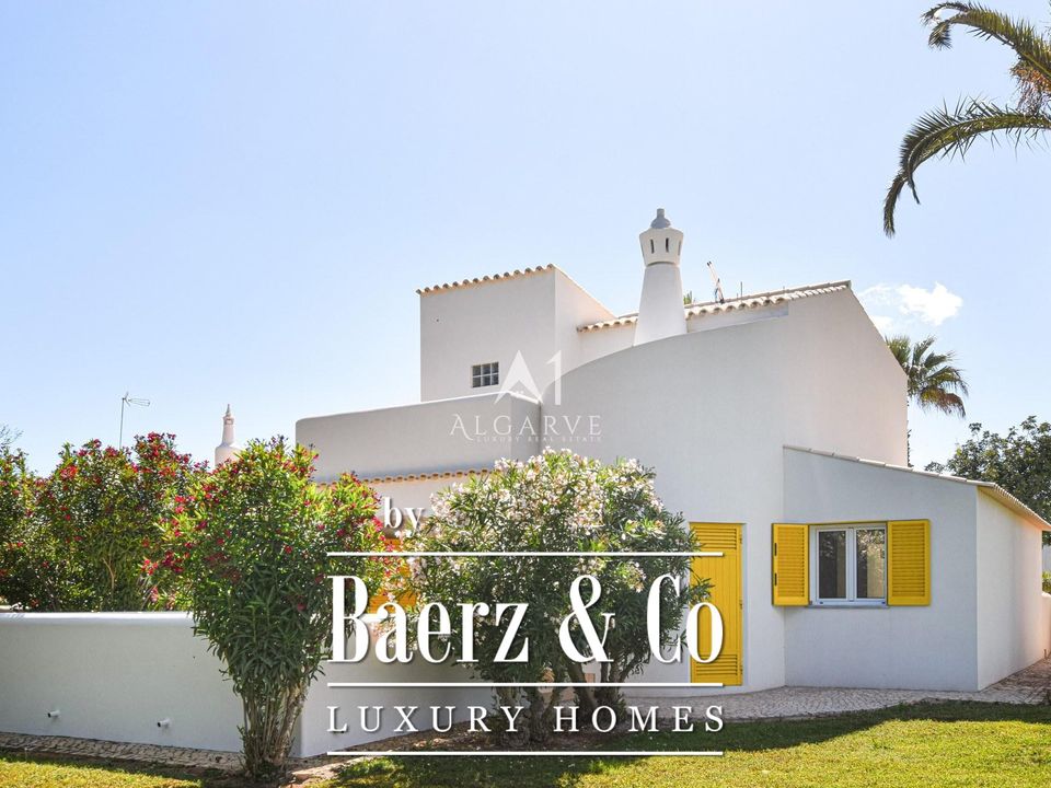 Villa i Quarteira, Faro - foto 1
