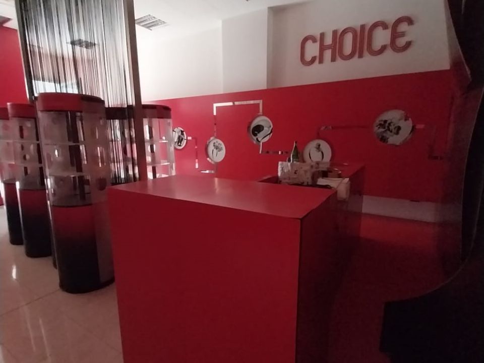 Erhvervsejendom i Marcianise, Caserta - foto 1