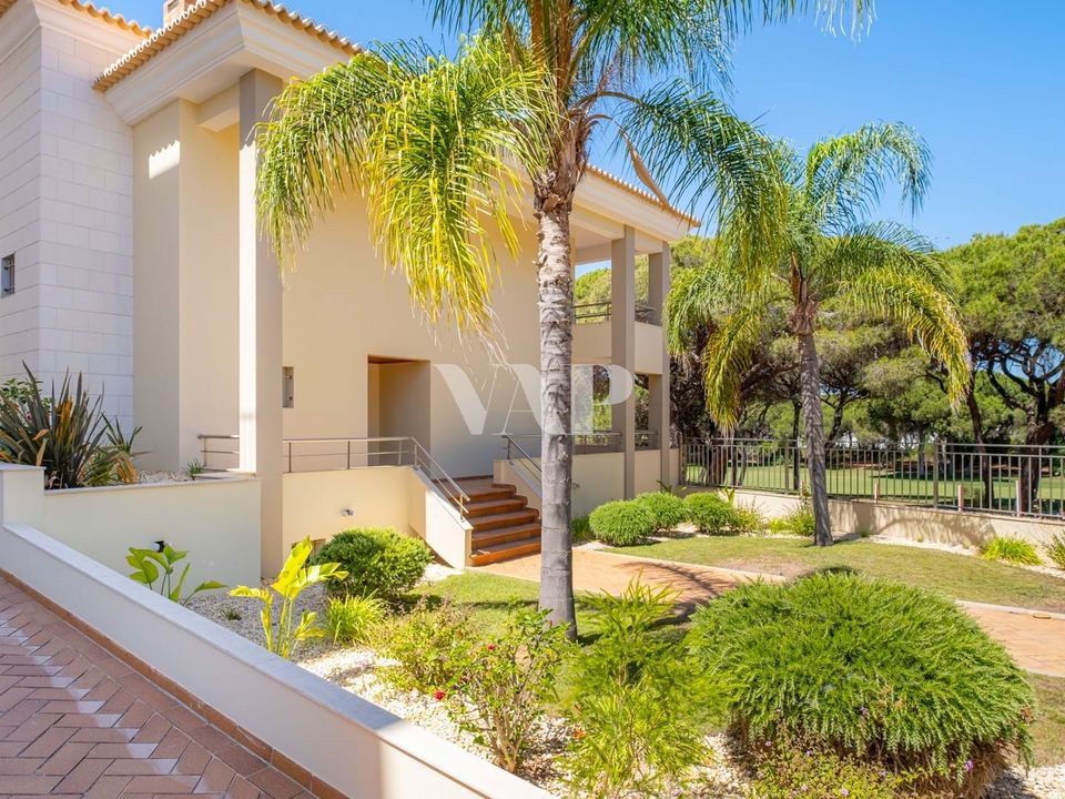 Villa i Vilamoura, Faro - foto 1