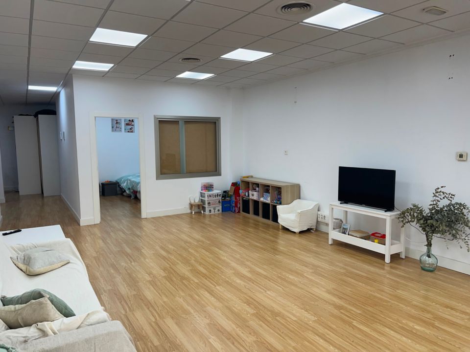 L'establiment comercial a Dolores, Alicante - foto 2