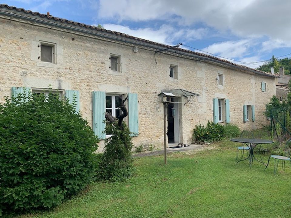 Villa i Saint-Thomas-De-Conac, Charente-Maritime - foto 1