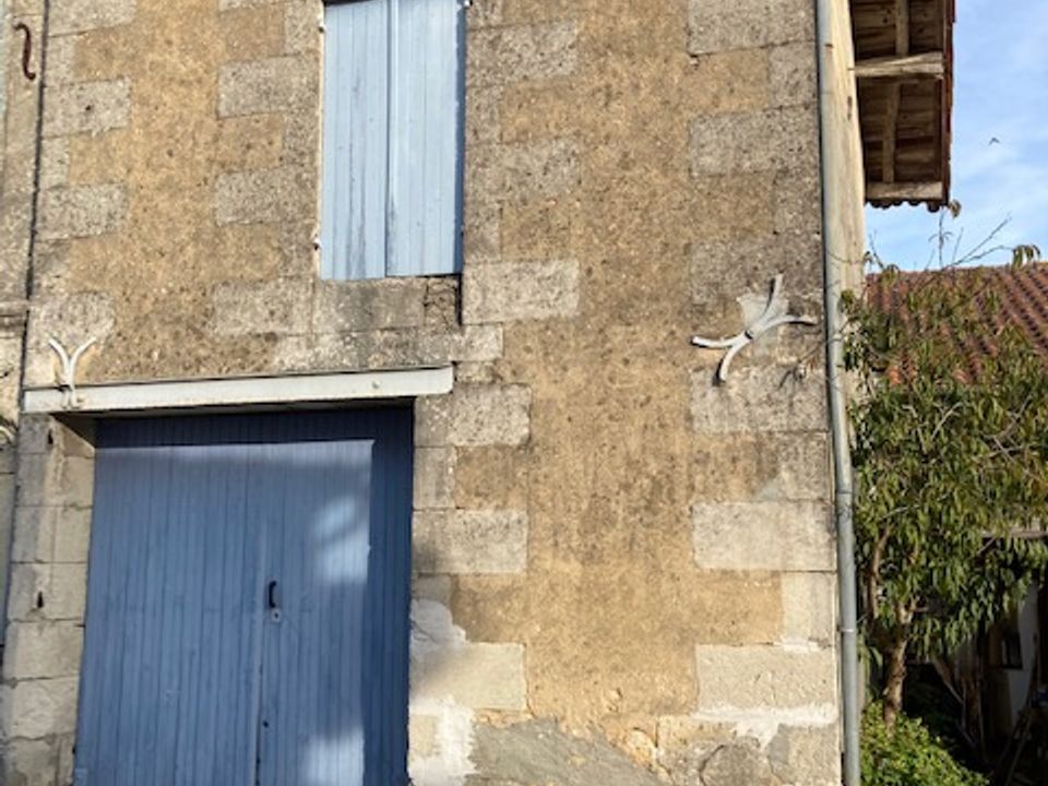 Villa i Montlieu-la-Garde, Charente-Maritime - foto 1