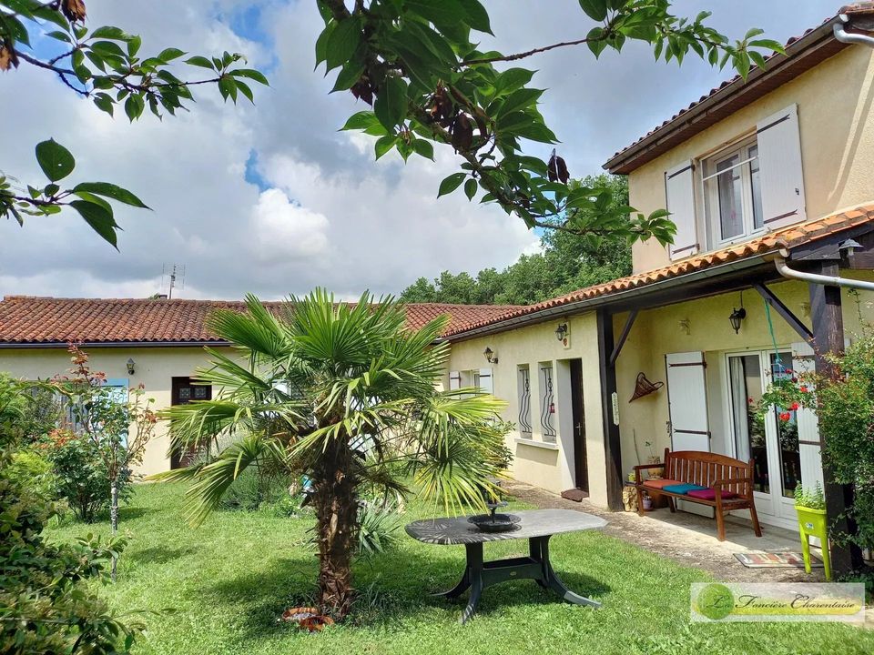 Villa i Aigre, Charente - foto 1