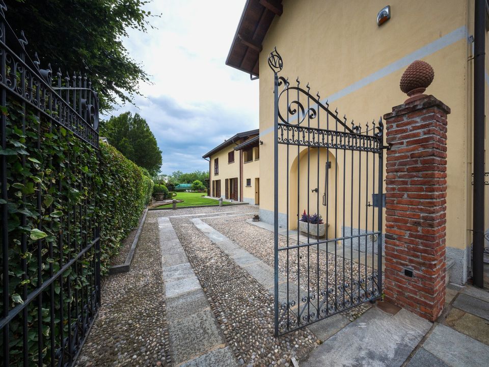 Villa i Robecchetto con Induno, Milan - foto 1