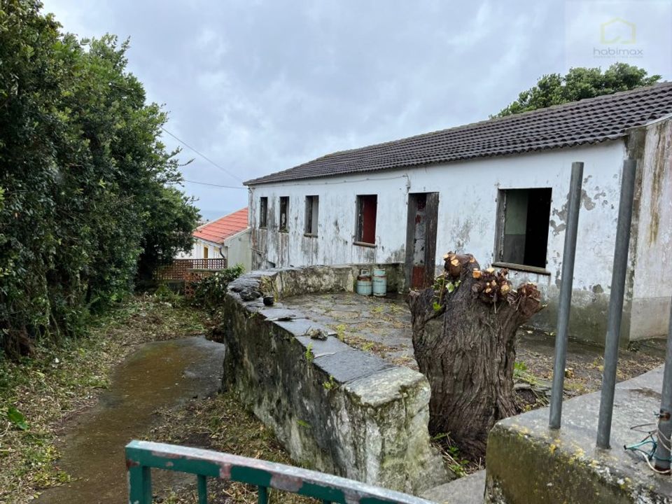 Villa i Angra do Heroismo, Terceira - foto 1
