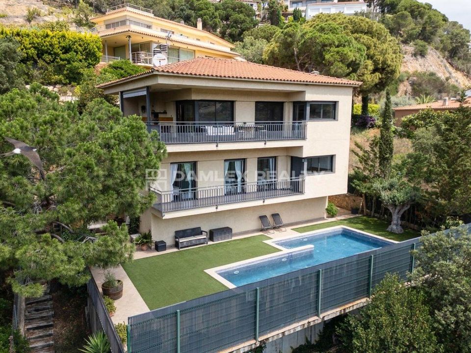 Villa i Lloret De Mar, Gerona - foto 2