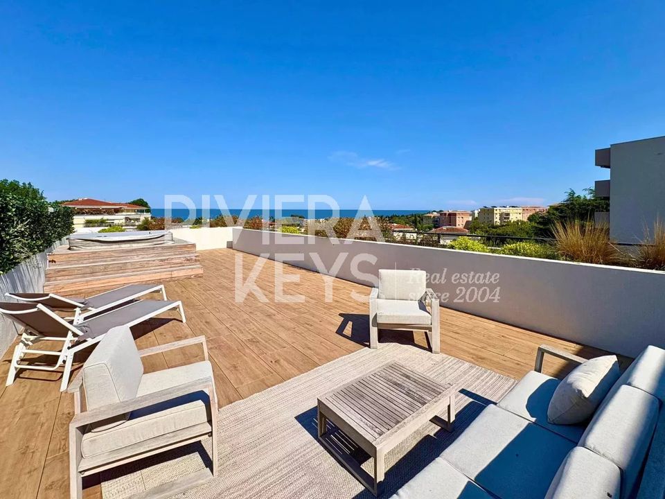Lejlighed i Antibes, Alpes-Maritimes - foto 1
