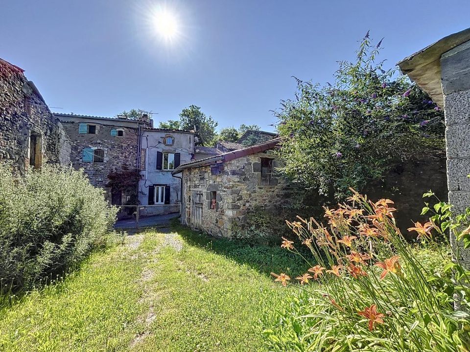 Landejendom i Chastreix, Puy-de-Dome - foto 1