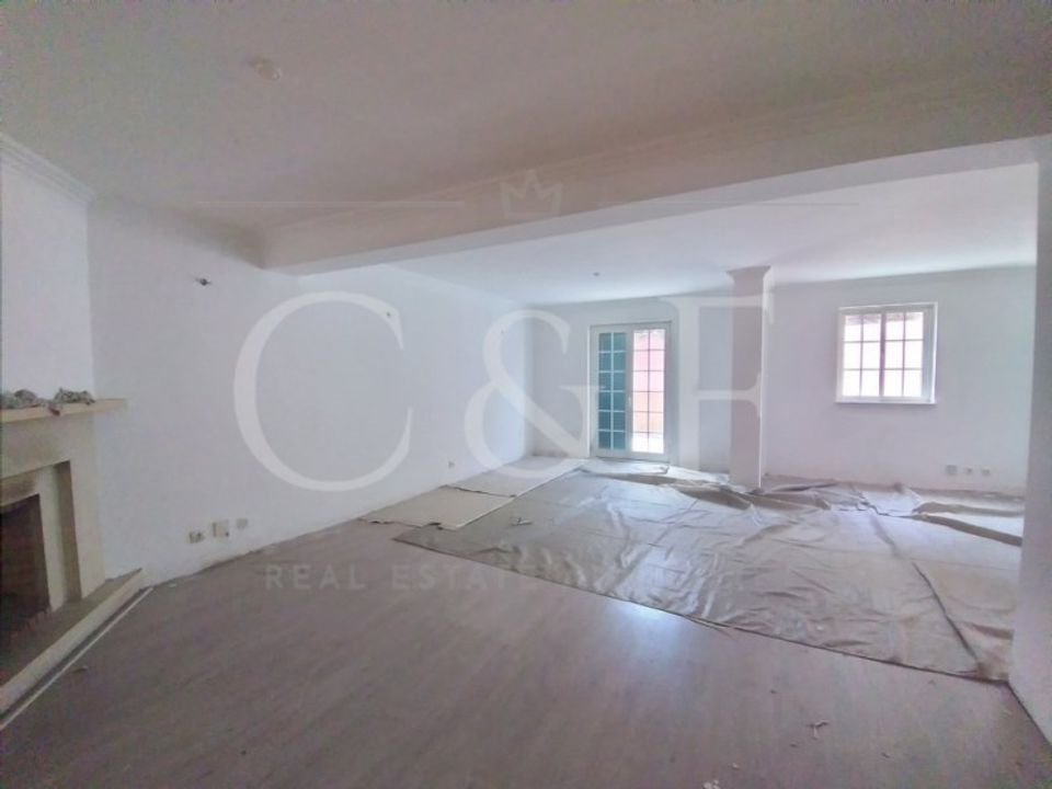 Villa i Rio de Mouro-Estacao, Lisbon - foto 2