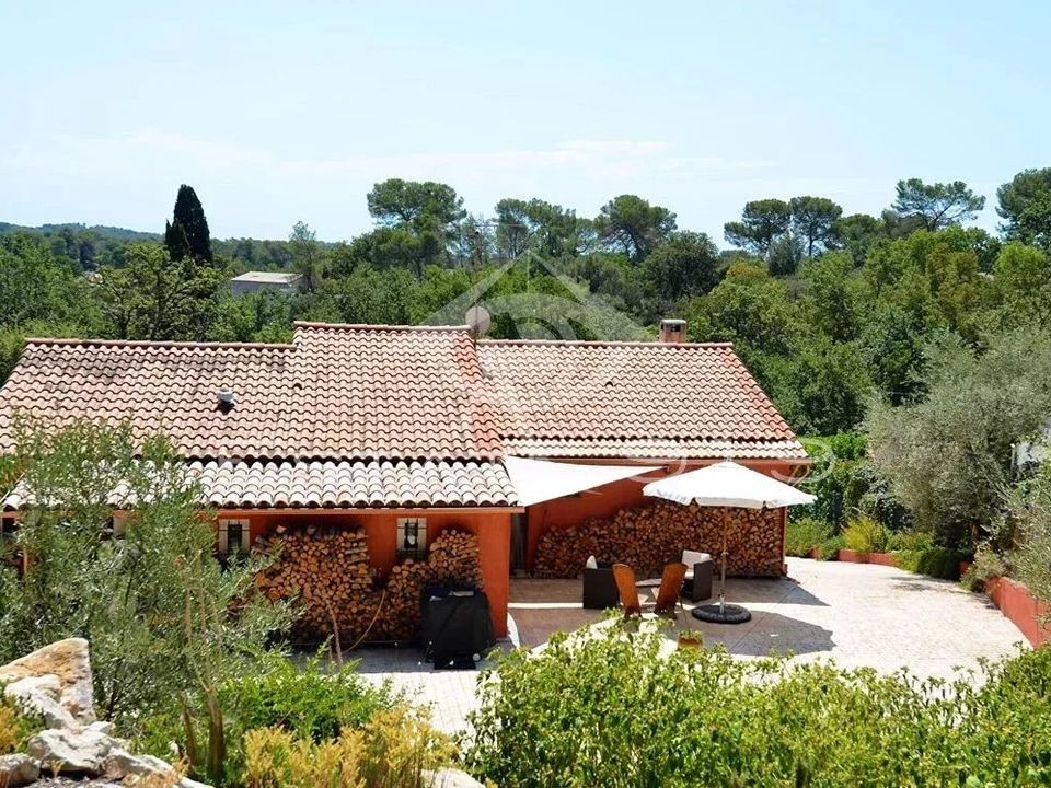Villa i Roquefort-les-Pins, Alpes-Maritimes - foto 1