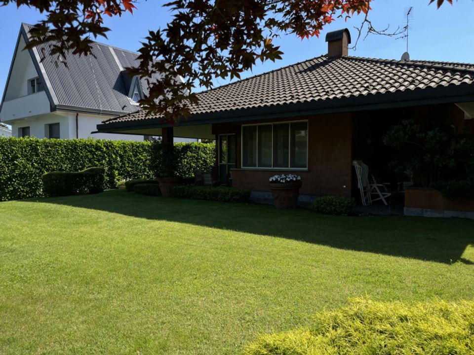 Villa i Trezzano sul Naviglio, Milan - foto 2