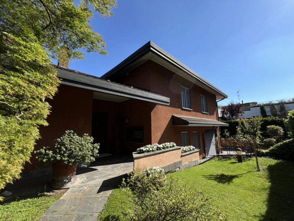 Villa i Trezzano sul Naviglio, Milan - foto 4