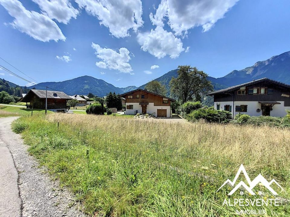 Helårsgrund i Le Biot, Haute-Savoie - foto 1