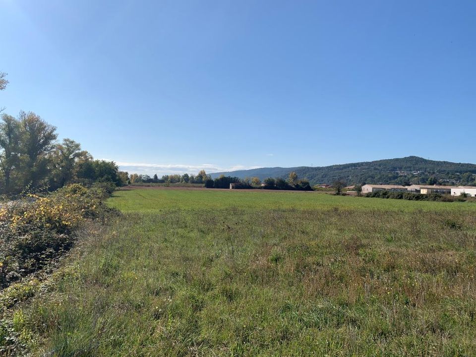 Helårsgrund i Charmes-sur-Rhône, Ardeche - foto 1