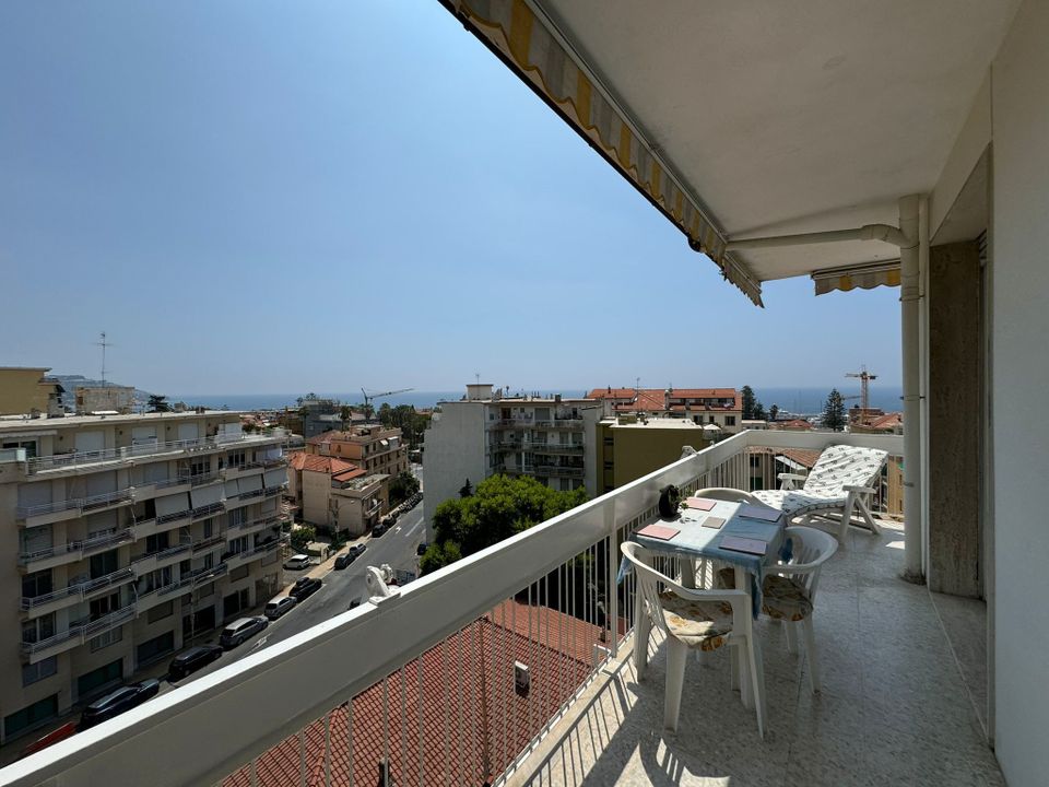 Lejlighed i Sanremo, Imperia - foto 2