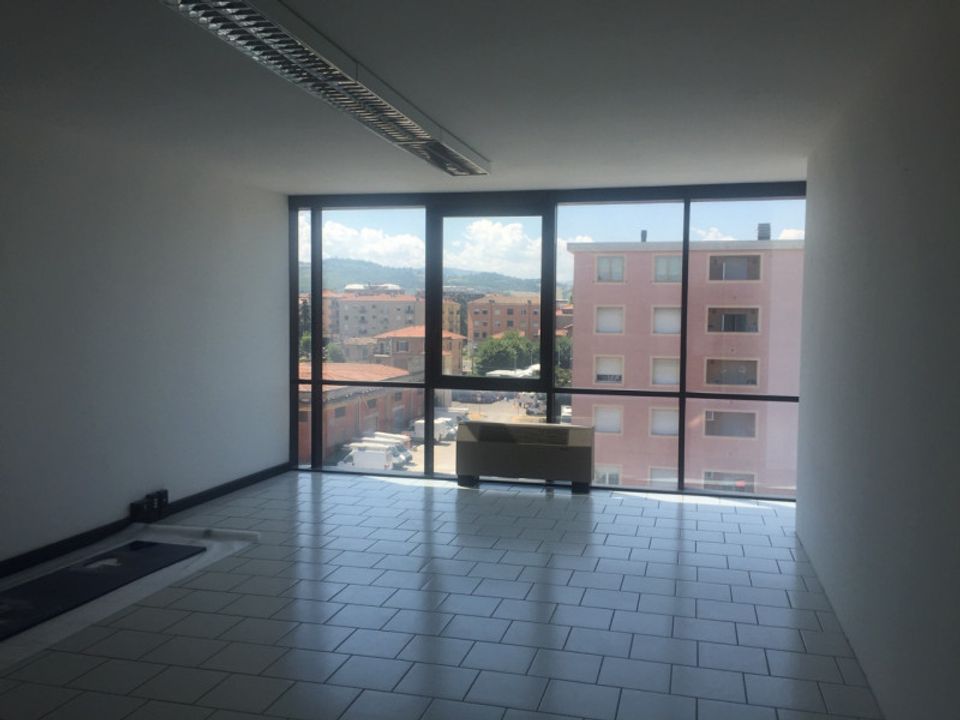 Erhvervsejendom i Sassuolo, Modena - foto 4