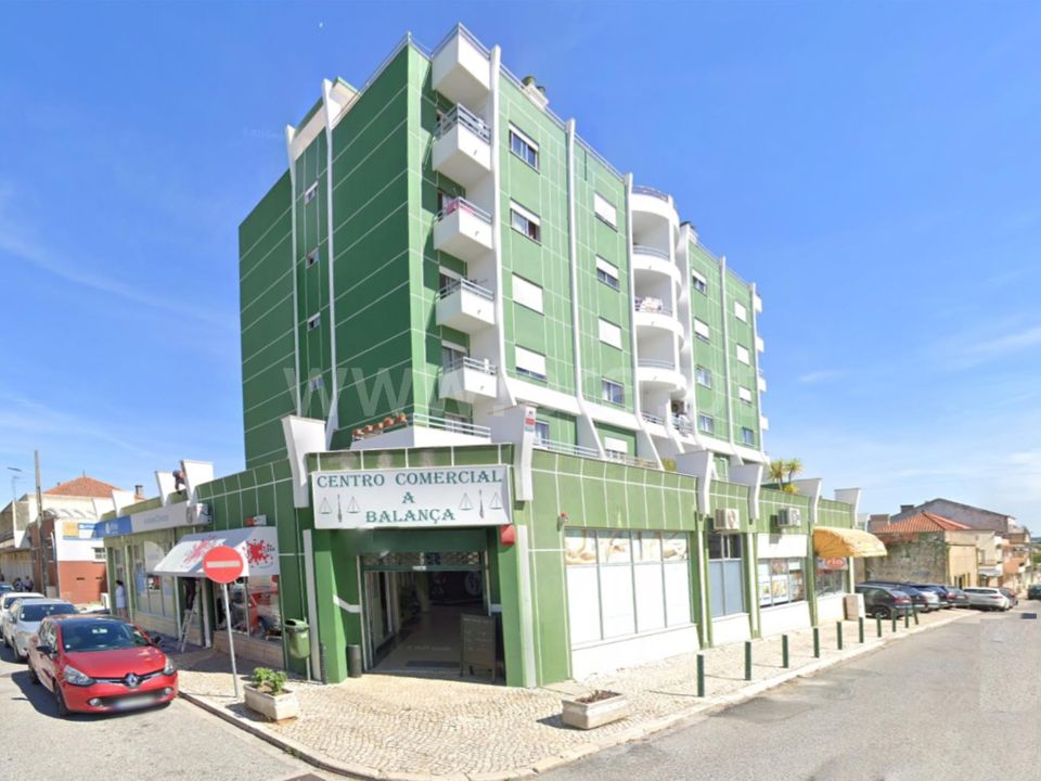 Erhvervsejendom i Alenquer, Lisbon - foto 1