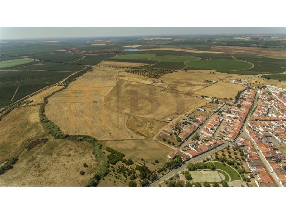 Helårsgrund i Beja, Beja - foto 3