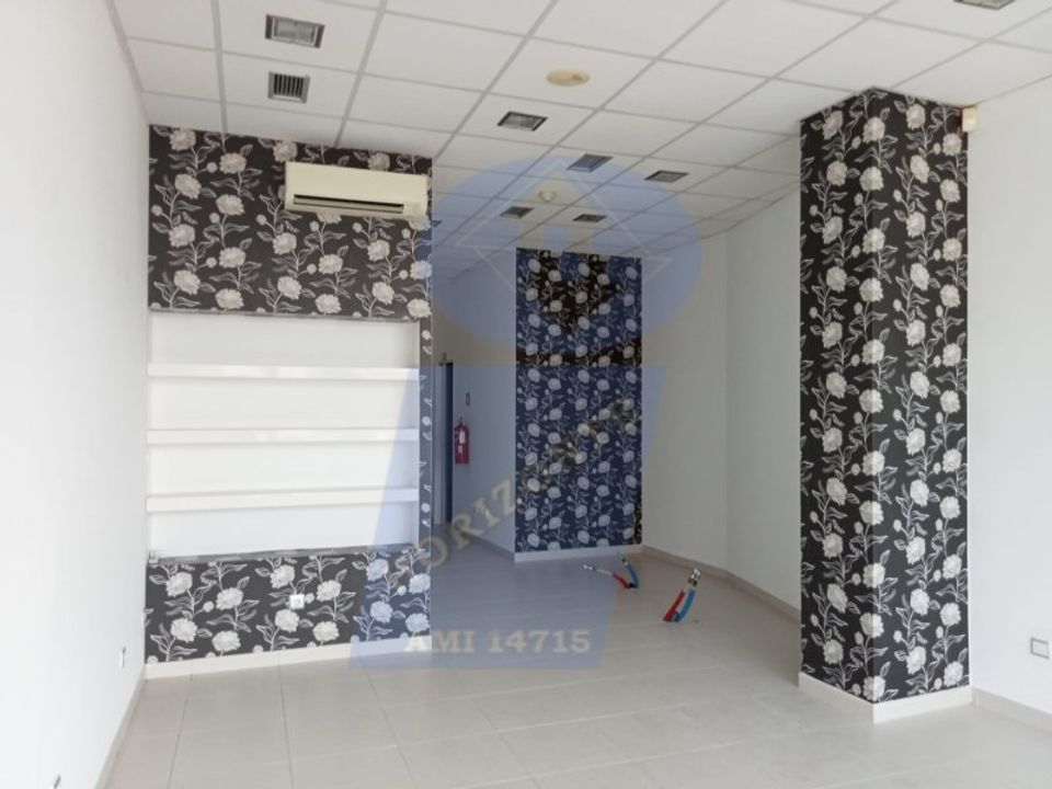 Erhvervsejendom i Fermentelos, Aveiro - foto 1