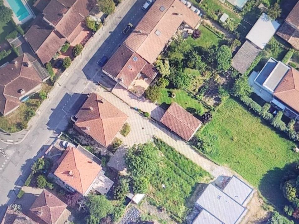 Helårsgrund i Toulouse, Haute-Garonne - foto 1