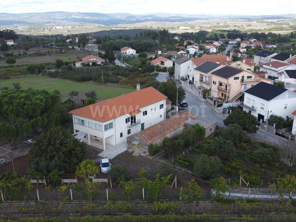 Erhvervsejendom i Gouveia, Guarda - foto 3