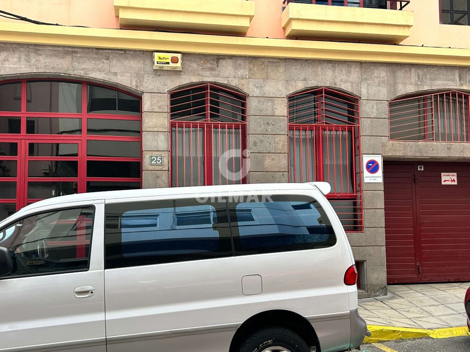 Garage i Las Palmas De Gran Canaria, Gran Canaria - foto 3