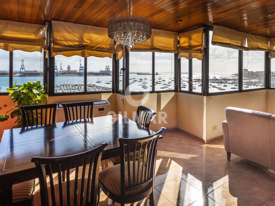 Penthouse in Las Palmas De Gran Canaria, Gran Canaria - photo 4