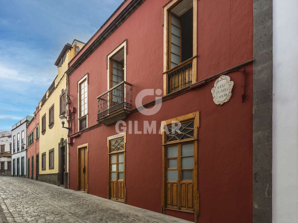 Town house in Las Palmas De Gran Canaria, Gran Canaria - photo 1