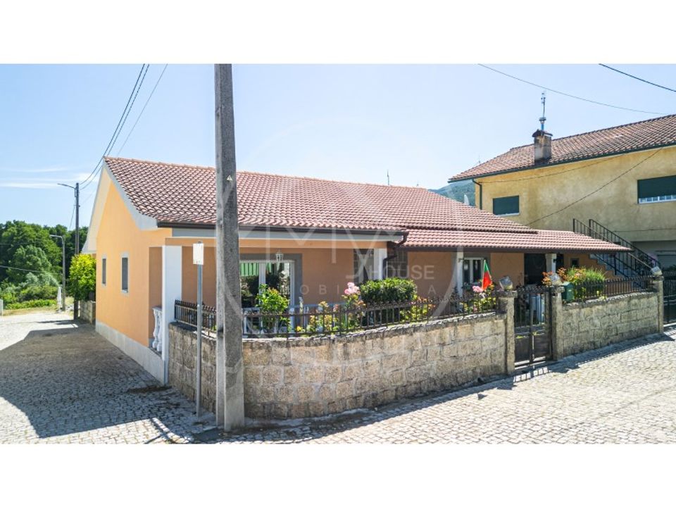 Villa i Vila Pouca de Aguiar, Vila Real - foto 1