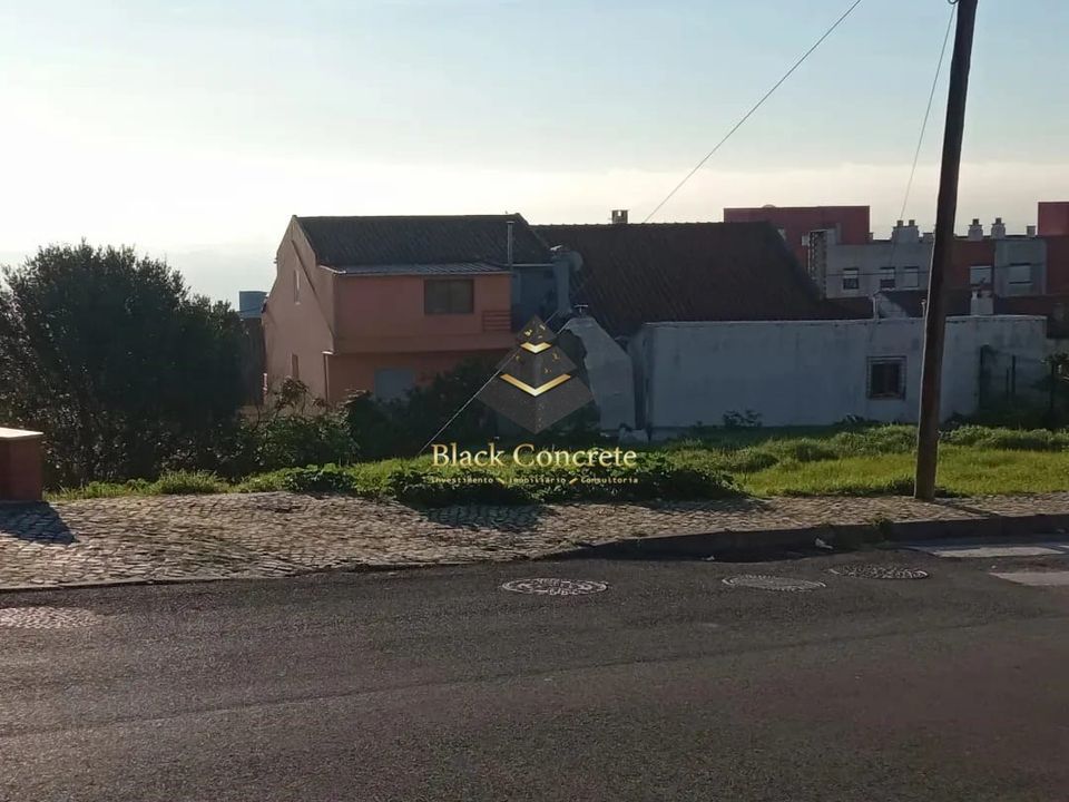 Helårsgrund i Amadora, Lisbon - foto 1