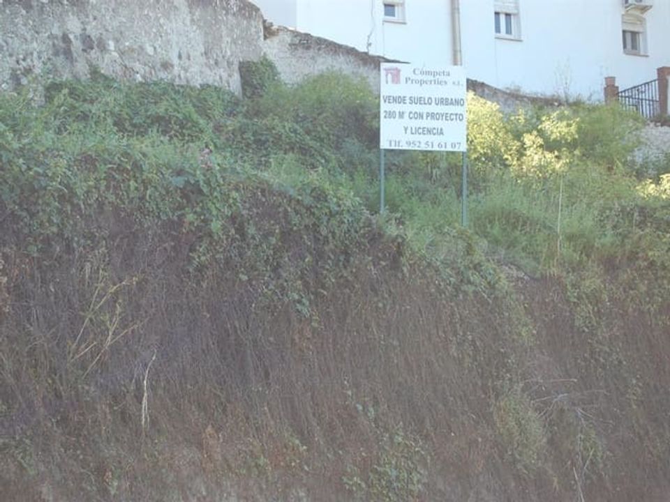 Helårsgrund i Competa, Malaga - foto 1